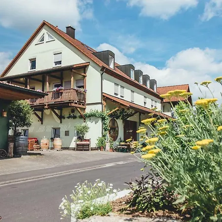 Apartment Weingut Leininger Eibelstadt